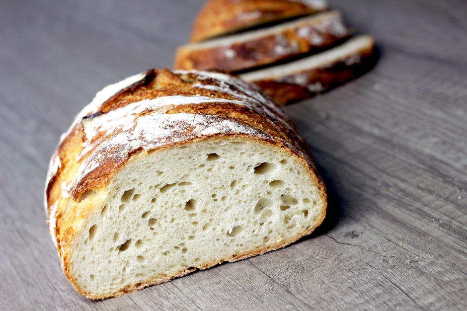 Sourdough bread and its aromatic microbes.